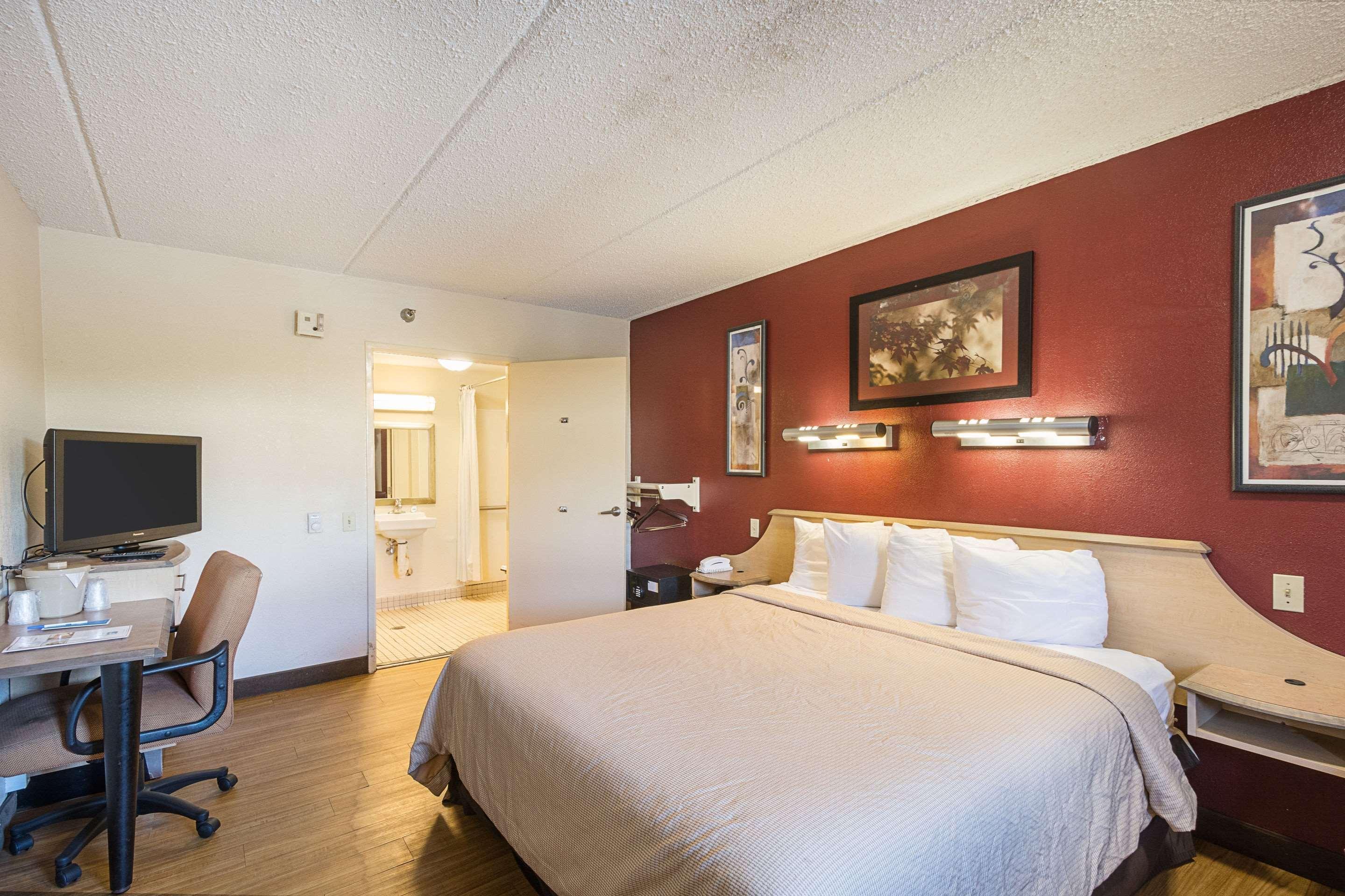 Bay Inn On Busch Tampa Eksteriør billede