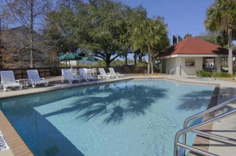 Bay Inn On Busch Tampa Eksteriør billede